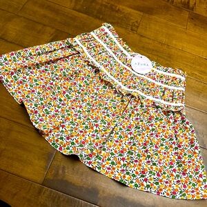 Azura women’s skirt. Mini floral. Lined with sheer white lining. New with tag.